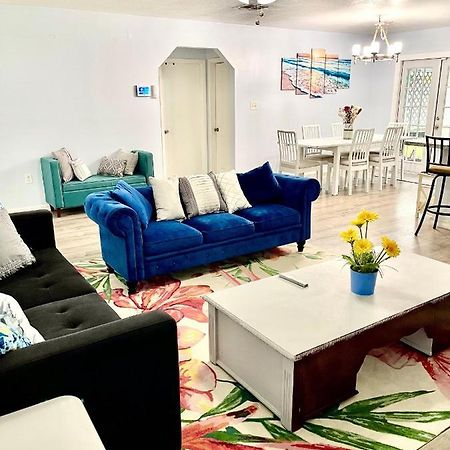 A Cozy Space Coast Retreat ไททัสวิลล์ ภายนอก รูปภาพ