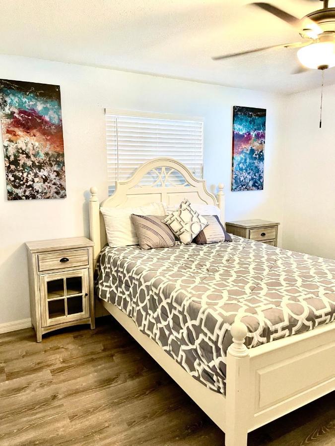 A Cozy Space Coast Retreat ไททัสวิลล์ ภายนอก รูปภาพ